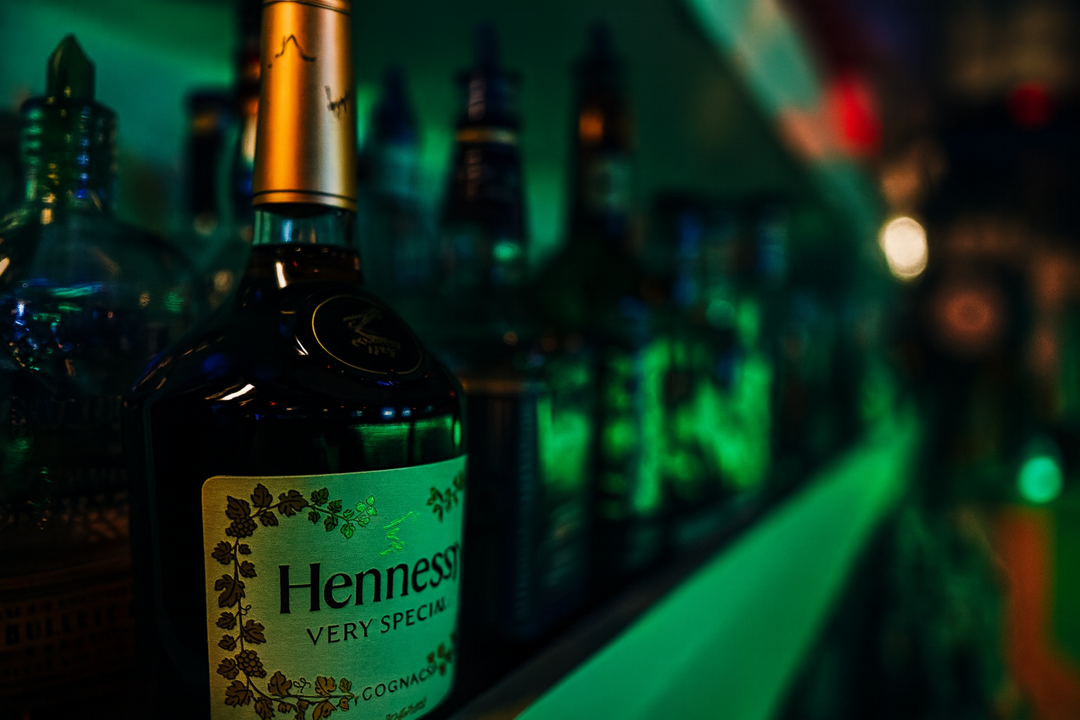 Feel the Beat, Live the Moment — Club 809 – Club 809 Bar & Grill ...